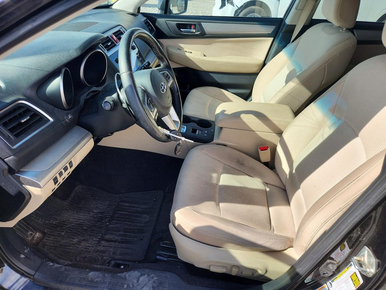 2015 SUBARU OUTBACK 2.5I PREMIUM photo 19