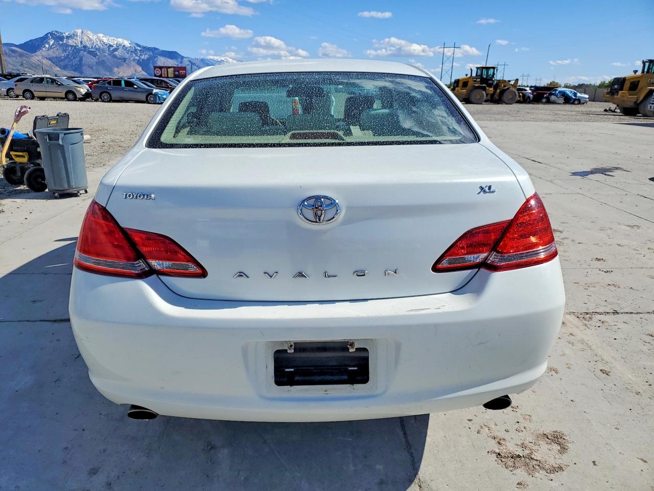 2006 TOYOTA AVALON XL photo 6