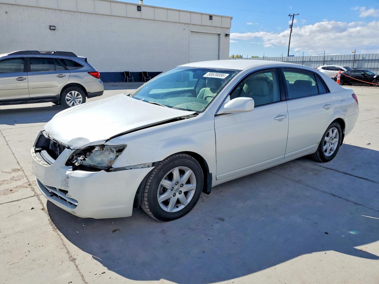 2006 TOYOTA AVALON