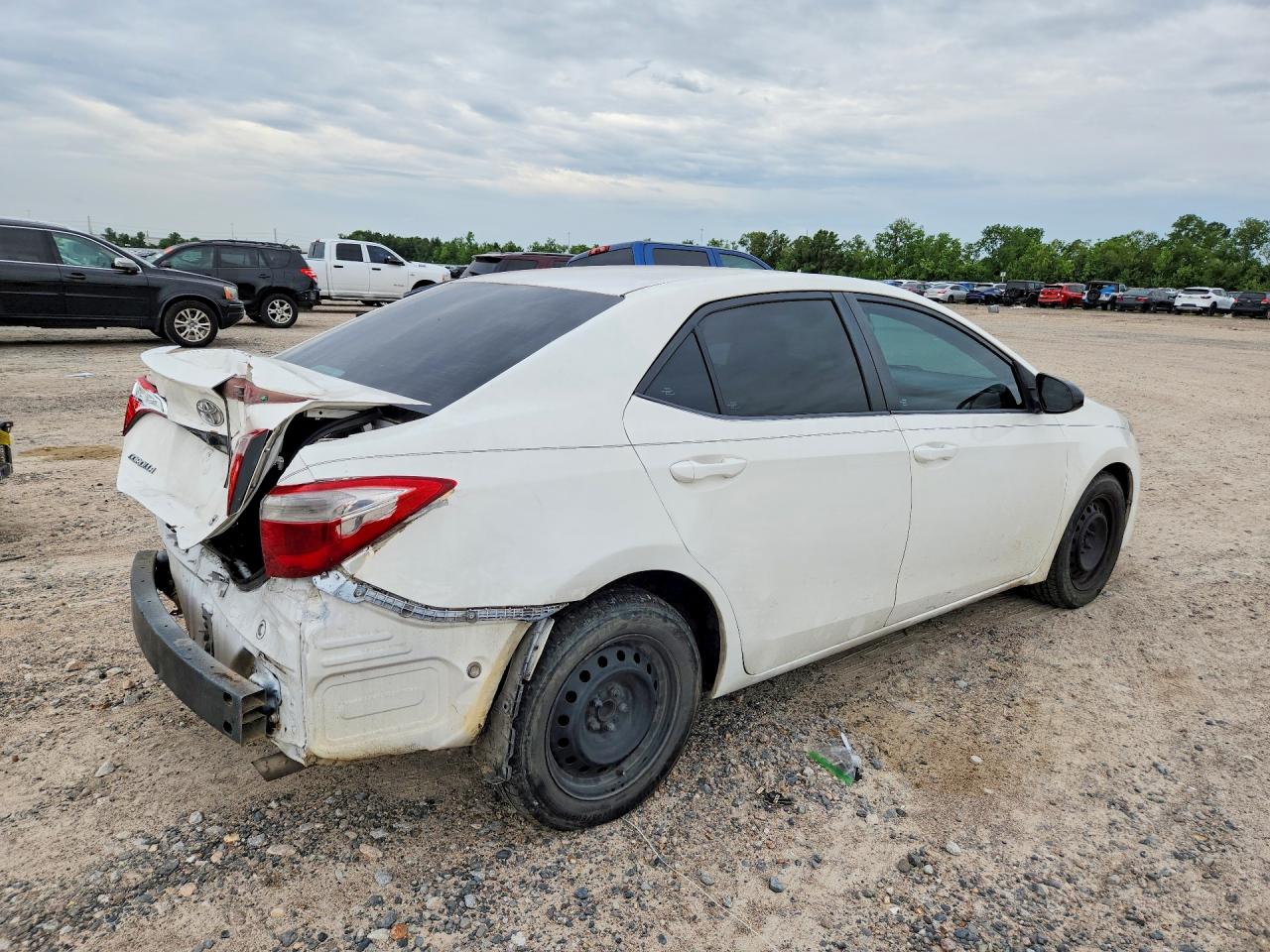2018 TOYOTA COROLLA photo 5