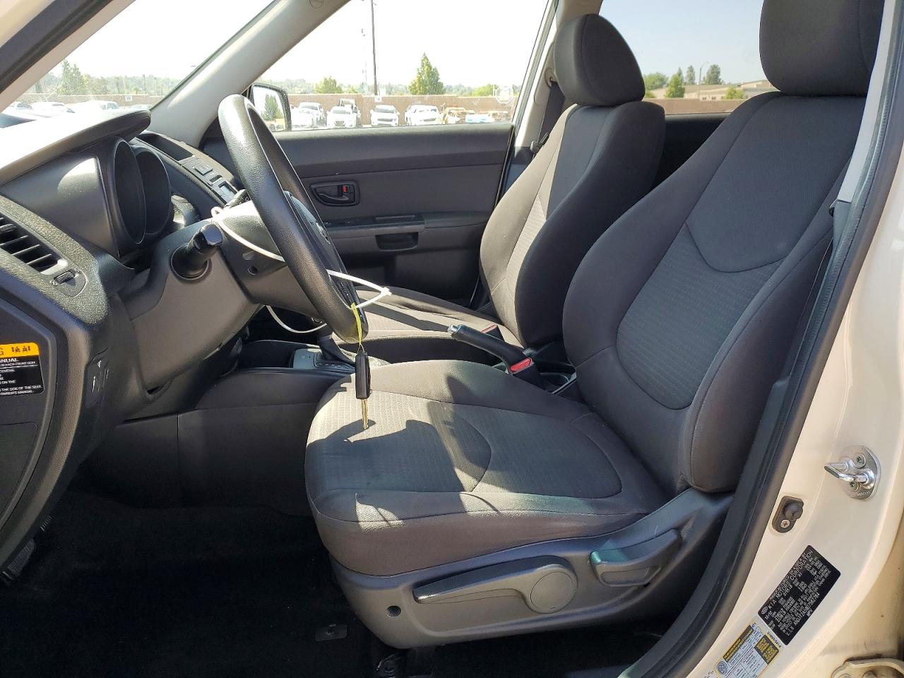 2013 KIA SOUL BASE photo 19