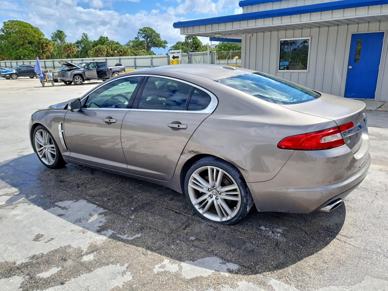 2009 JAGUAR XF PREMIUM LUXURY photo 4