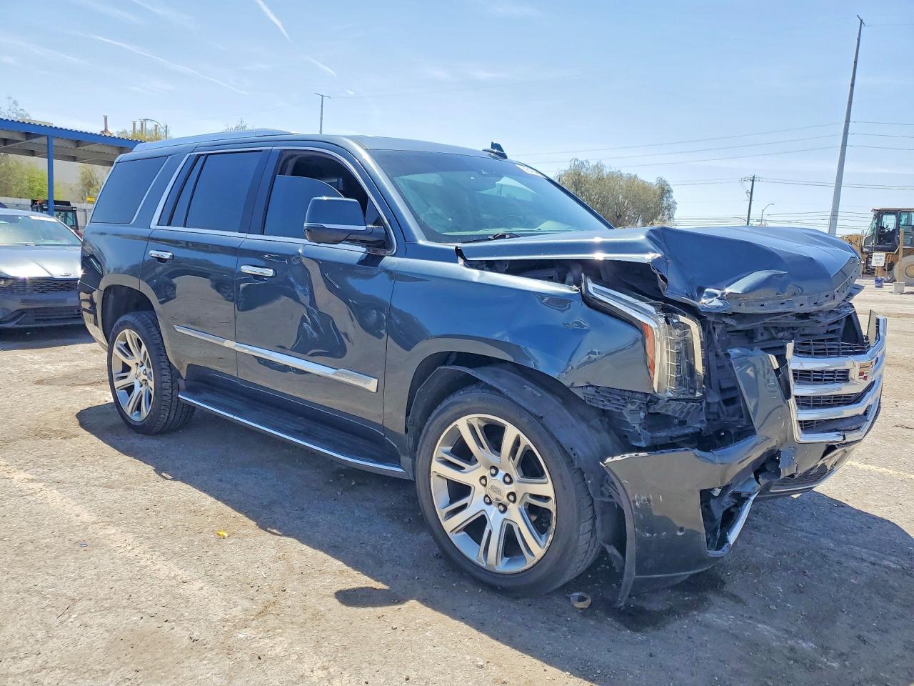 2019 CADILLAC ESCALADE LUXURY photo 7