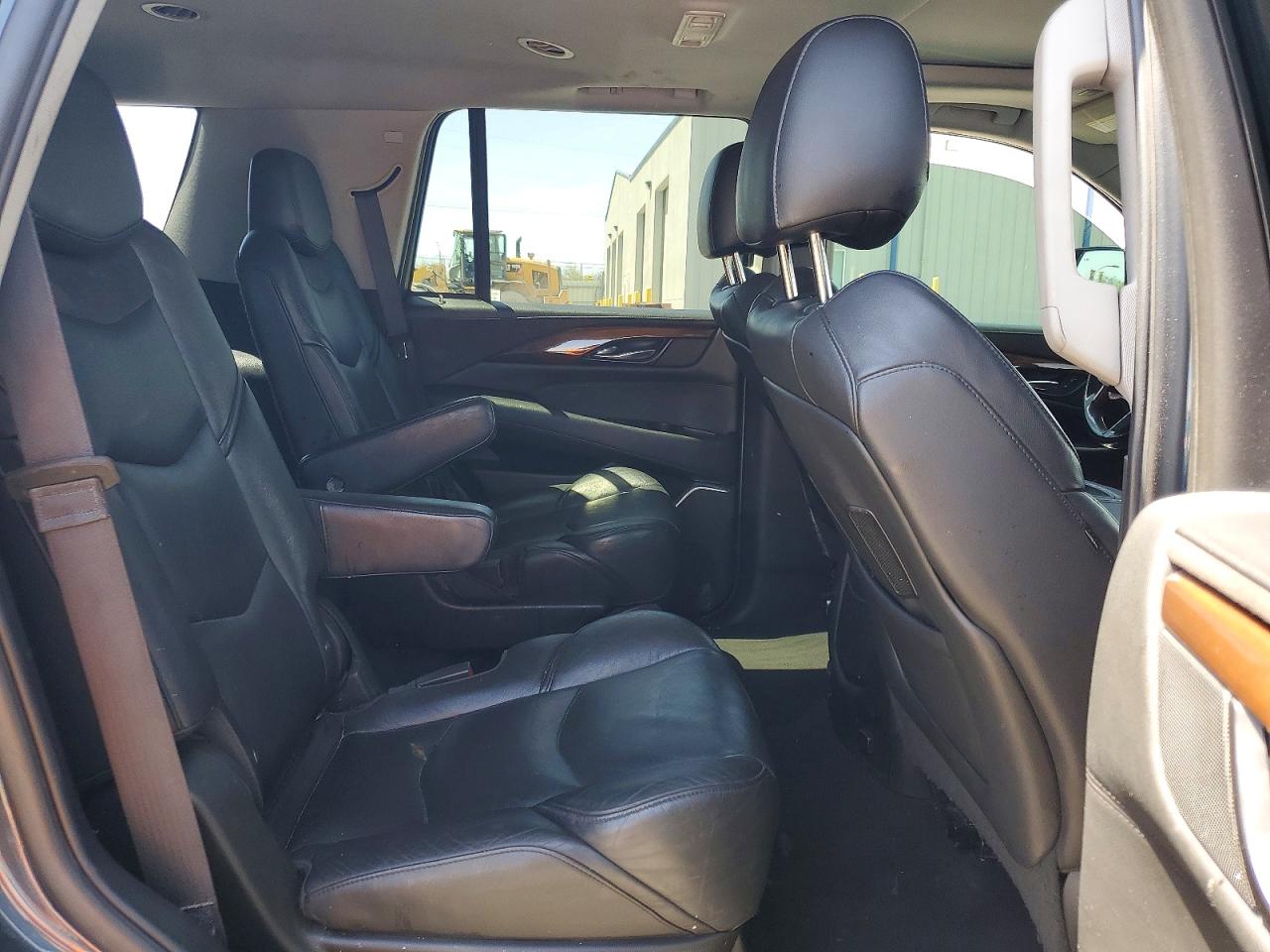 2019 CADILLAC ESCALADE LUXURY photo 19