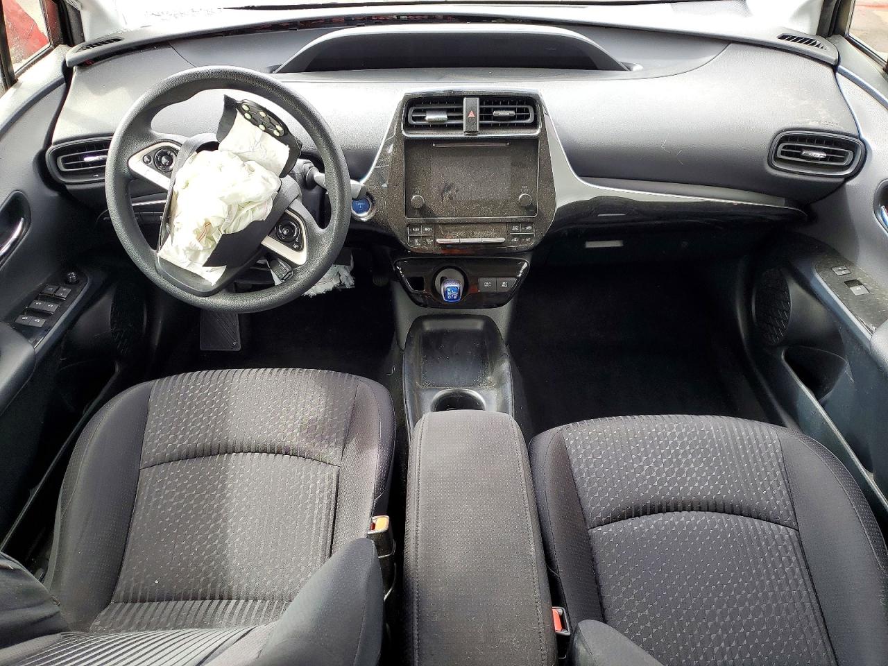 2016 TOYOTA PRIUS TWO photo 15