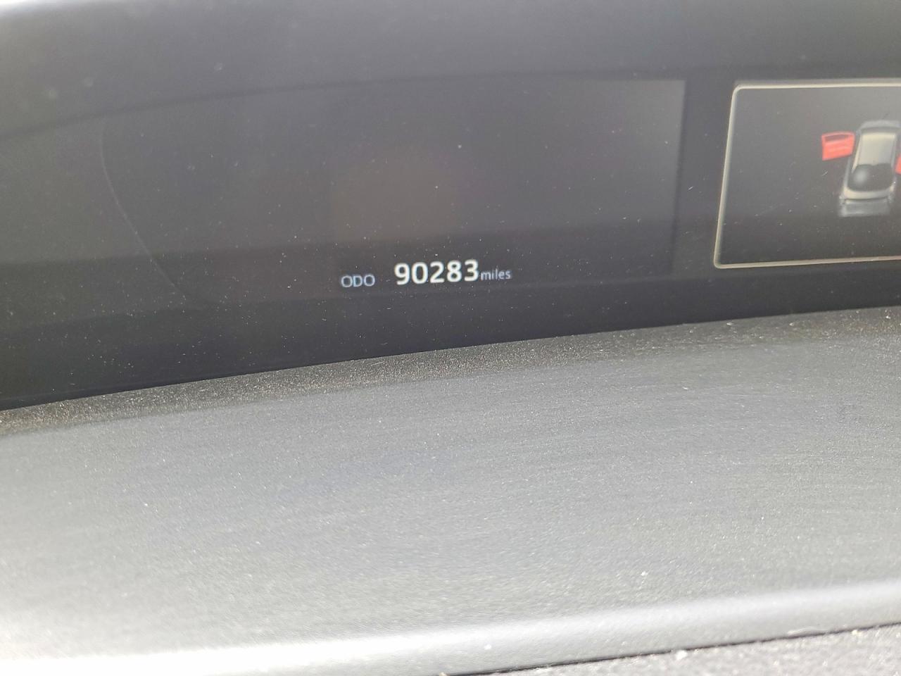 2016 TOYOTA PRIUS TWO photo 17
