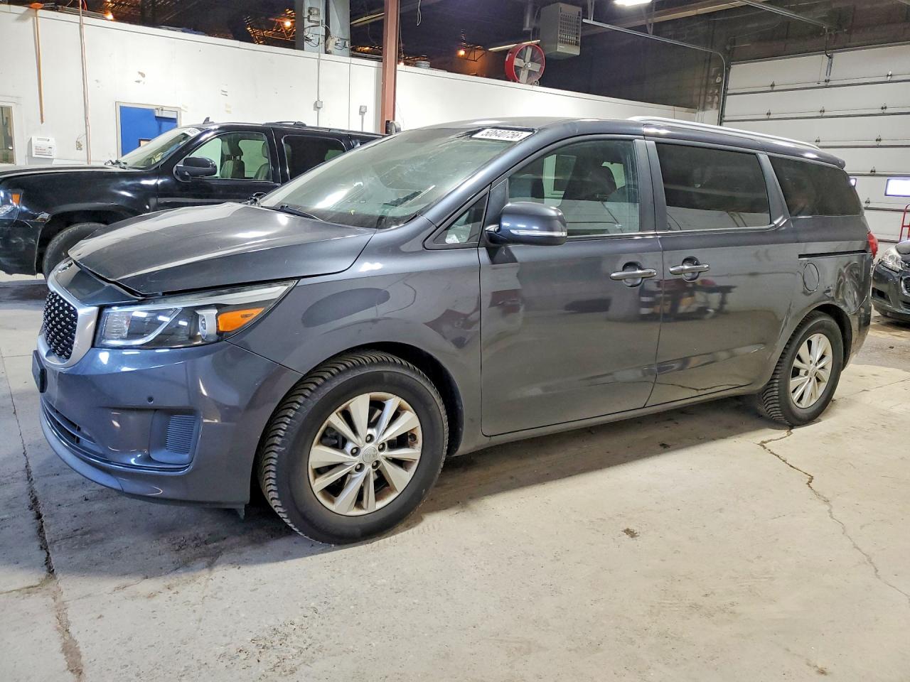 2017 KIA SEDONA