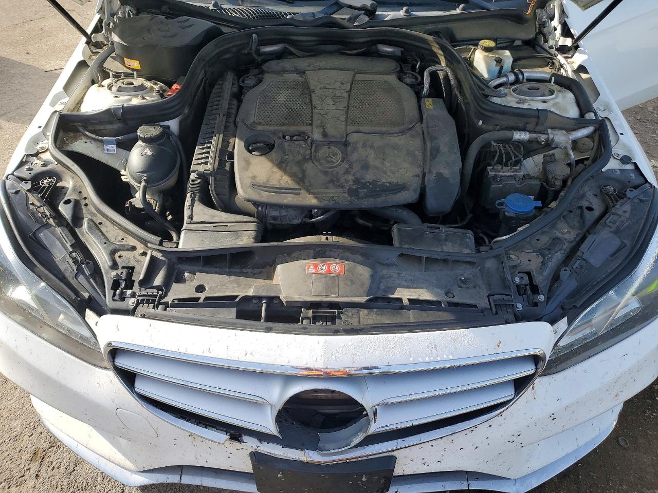 2014 MERCEDES-BENZ E photo 21