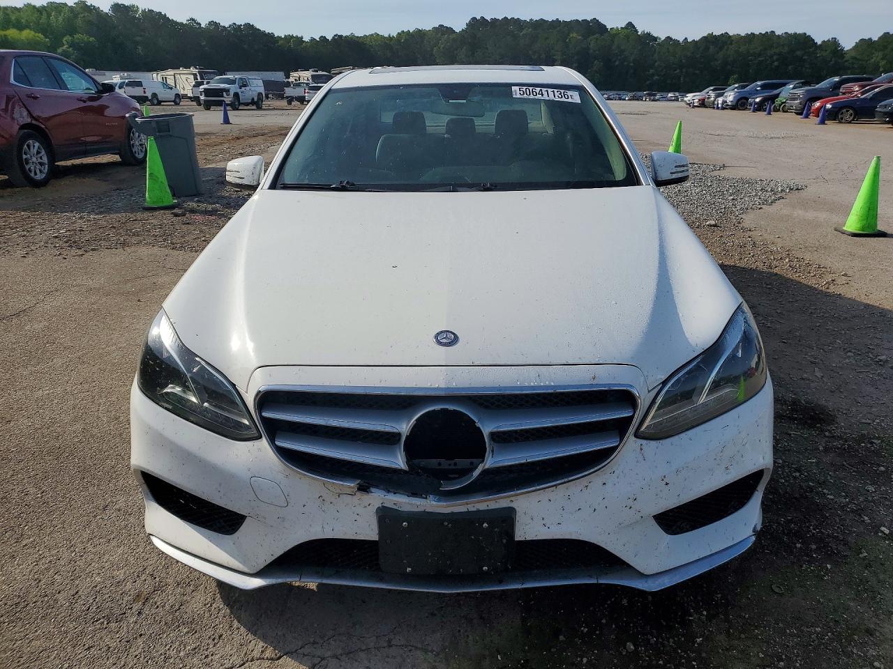 2014 MERCEDES-BENZ E photo 9