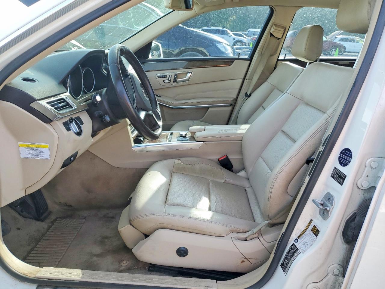 2014 MERCEDES-BENZ E photo 13