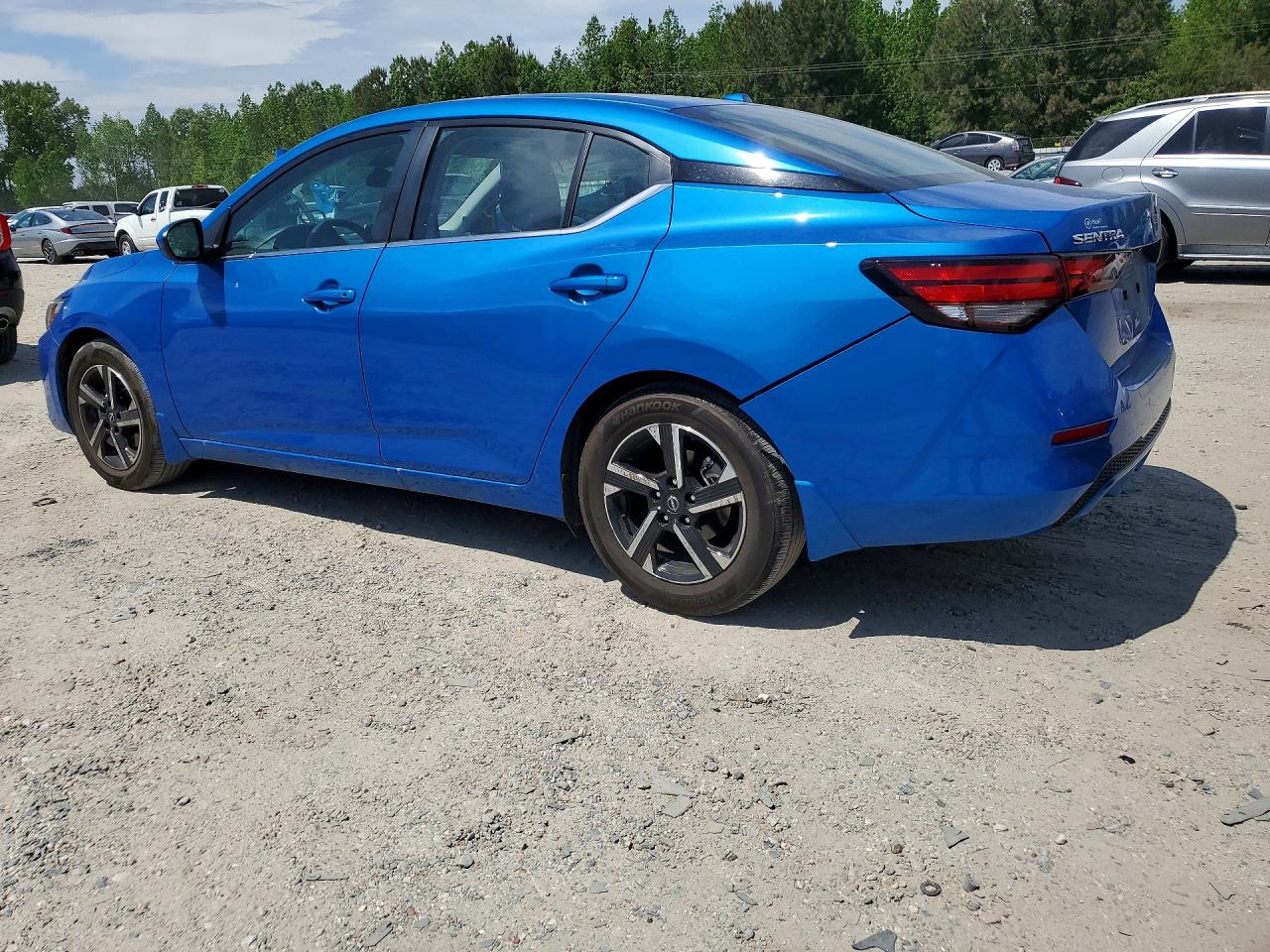 2025 NISSAN SENTRA SV photo 3