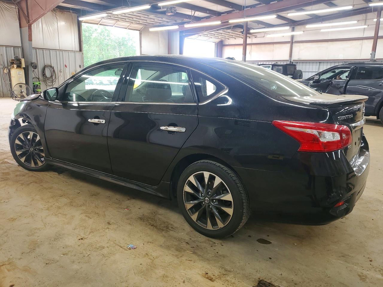2019 NISSAN SENTRA SR photo 2