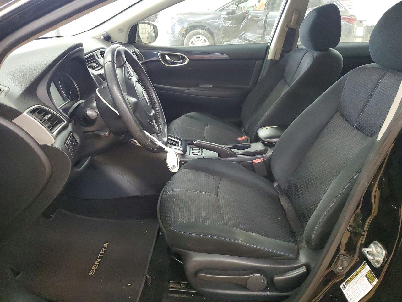 2019 NISSAN SENTRA SR photo 7