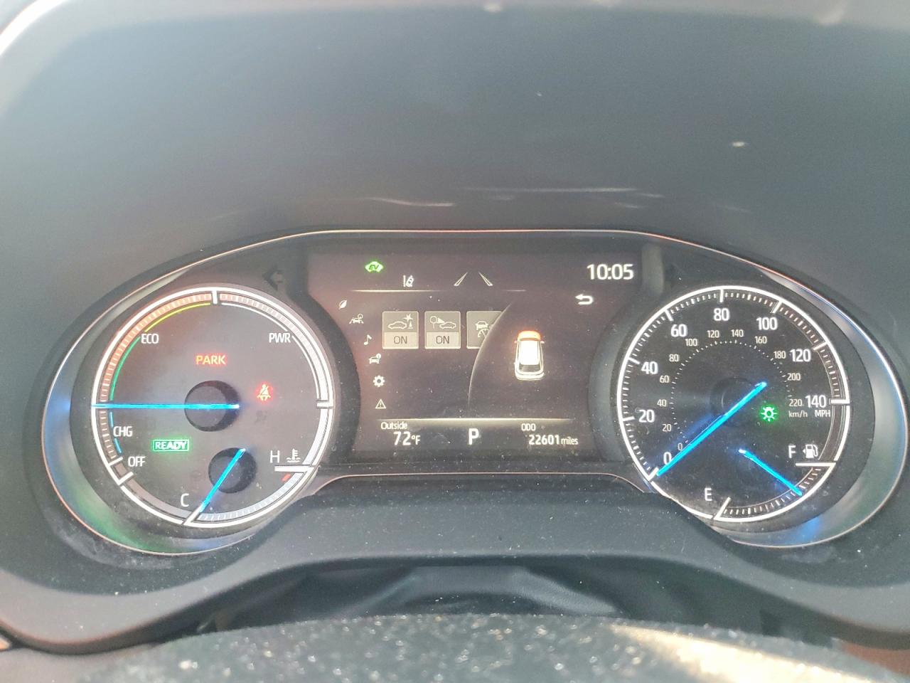 2024 TOYOTA VENZA XLE photo 17