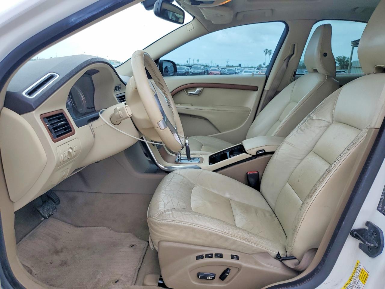 2010 VOLVO S80 3.2 photo 19