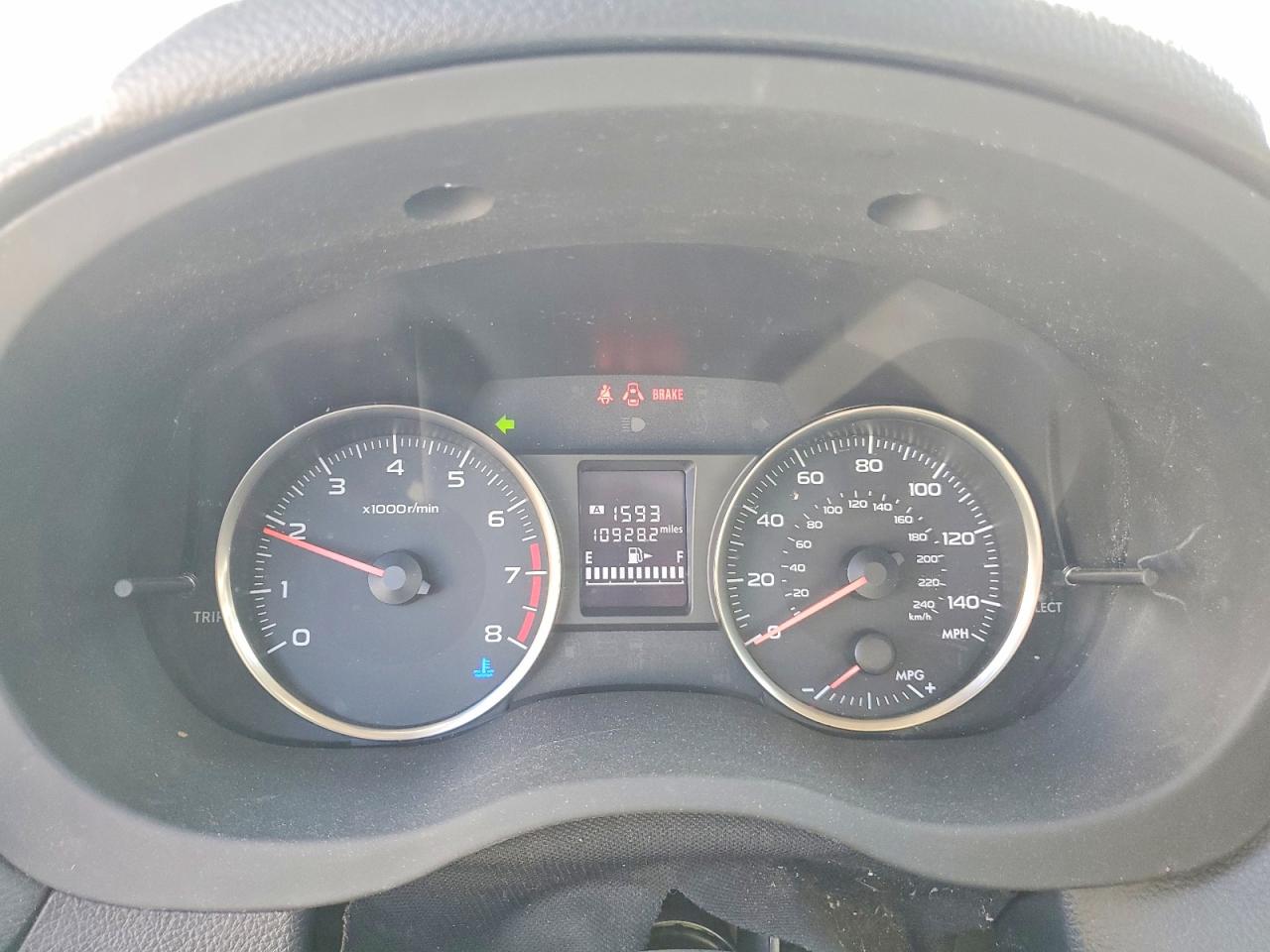 2015 SUBARU IMPREZA photo 25