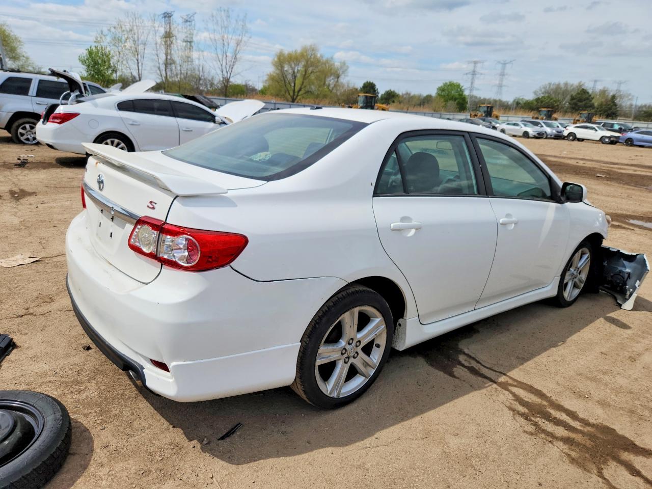 2013 TOYOTA COROLLA S photo 7