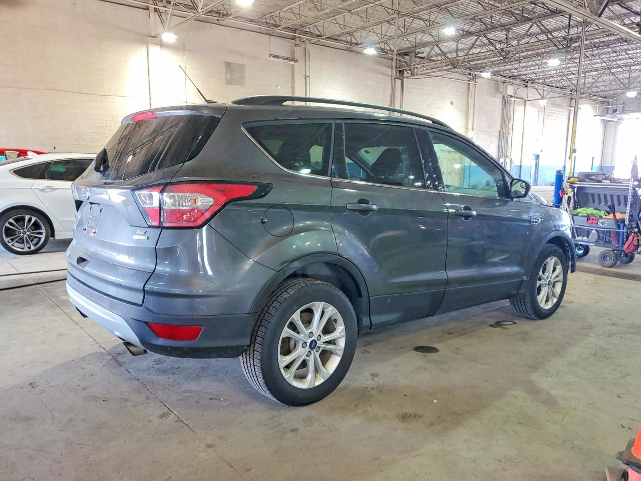 2018 FORD ESCAPE SE photo 3