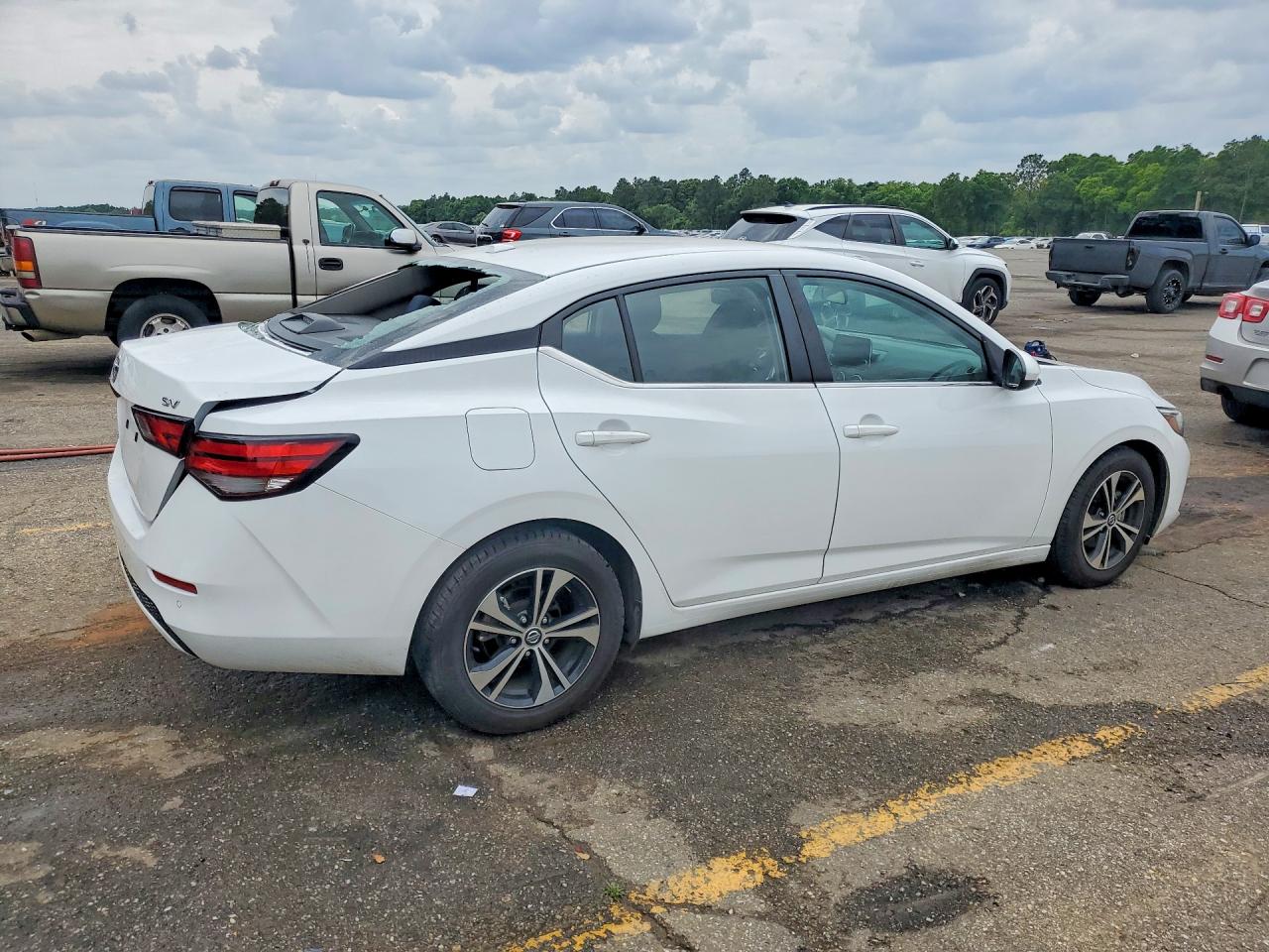 2023 NISSAN SENTRA SV photo 5