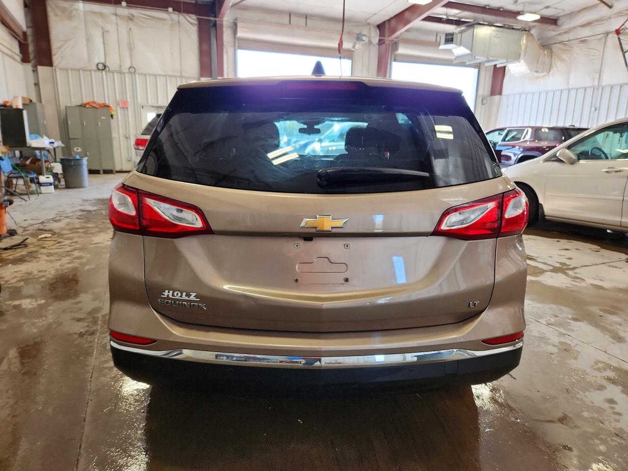 2019 CHEVROLET EQUINOX LT photo 11
