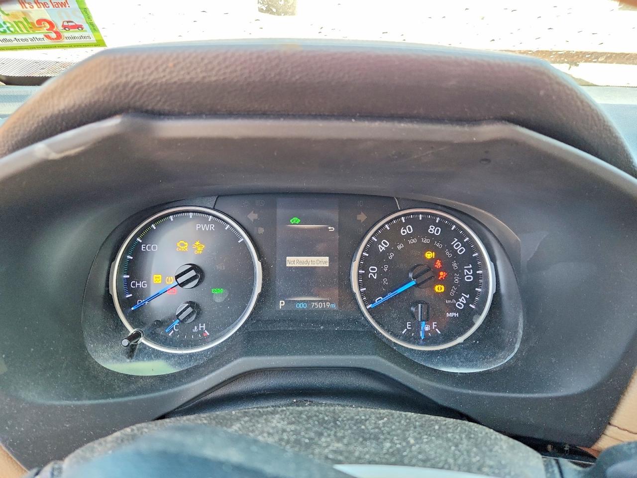 2019 TOYOTA RAV4 LE photo 17