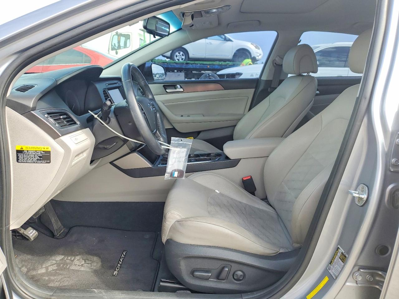 2017 HYUNDAI SONATA SPORT photo 19