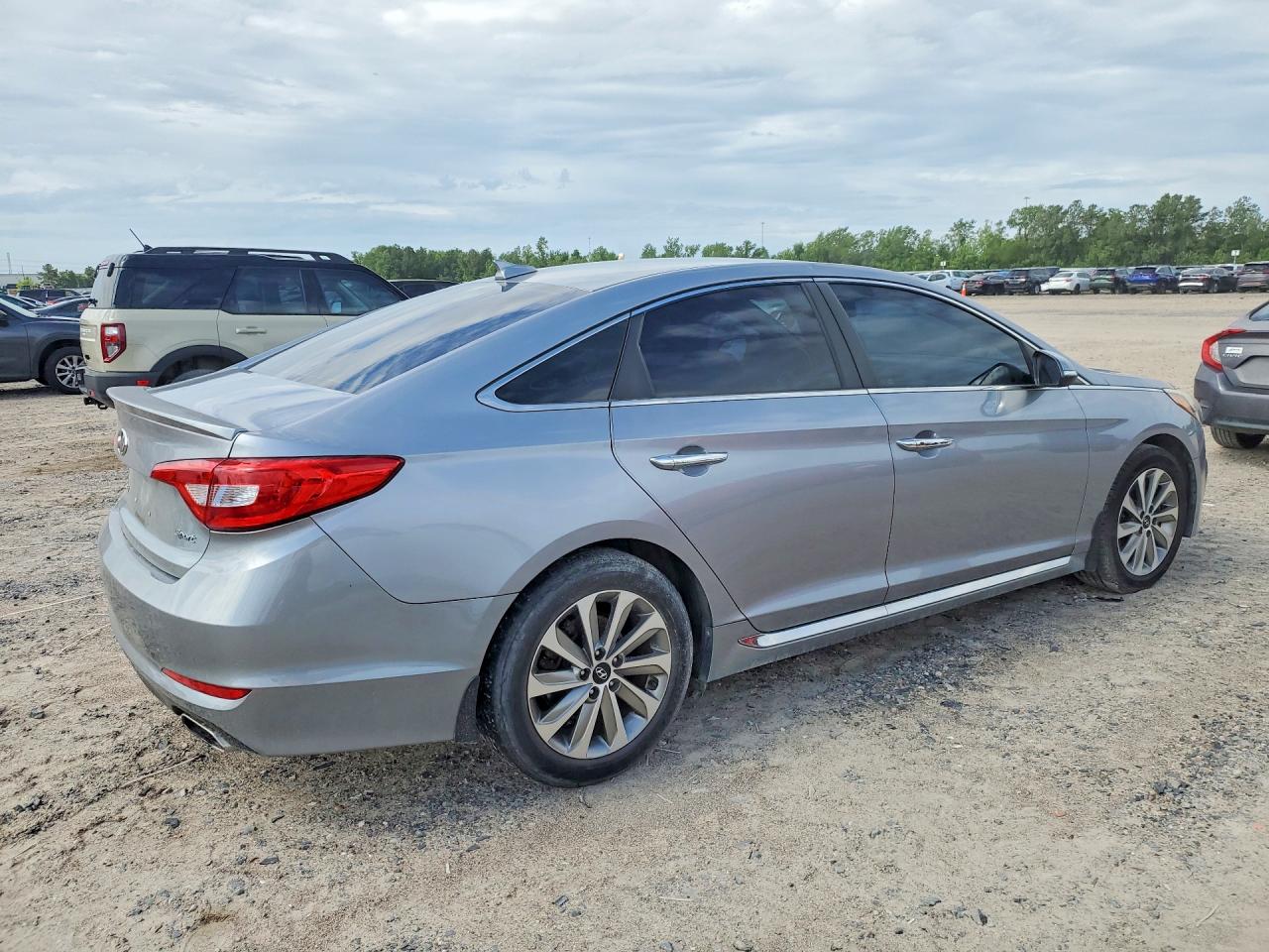 2017 HYUNDAI SONATA SPORT photo 7