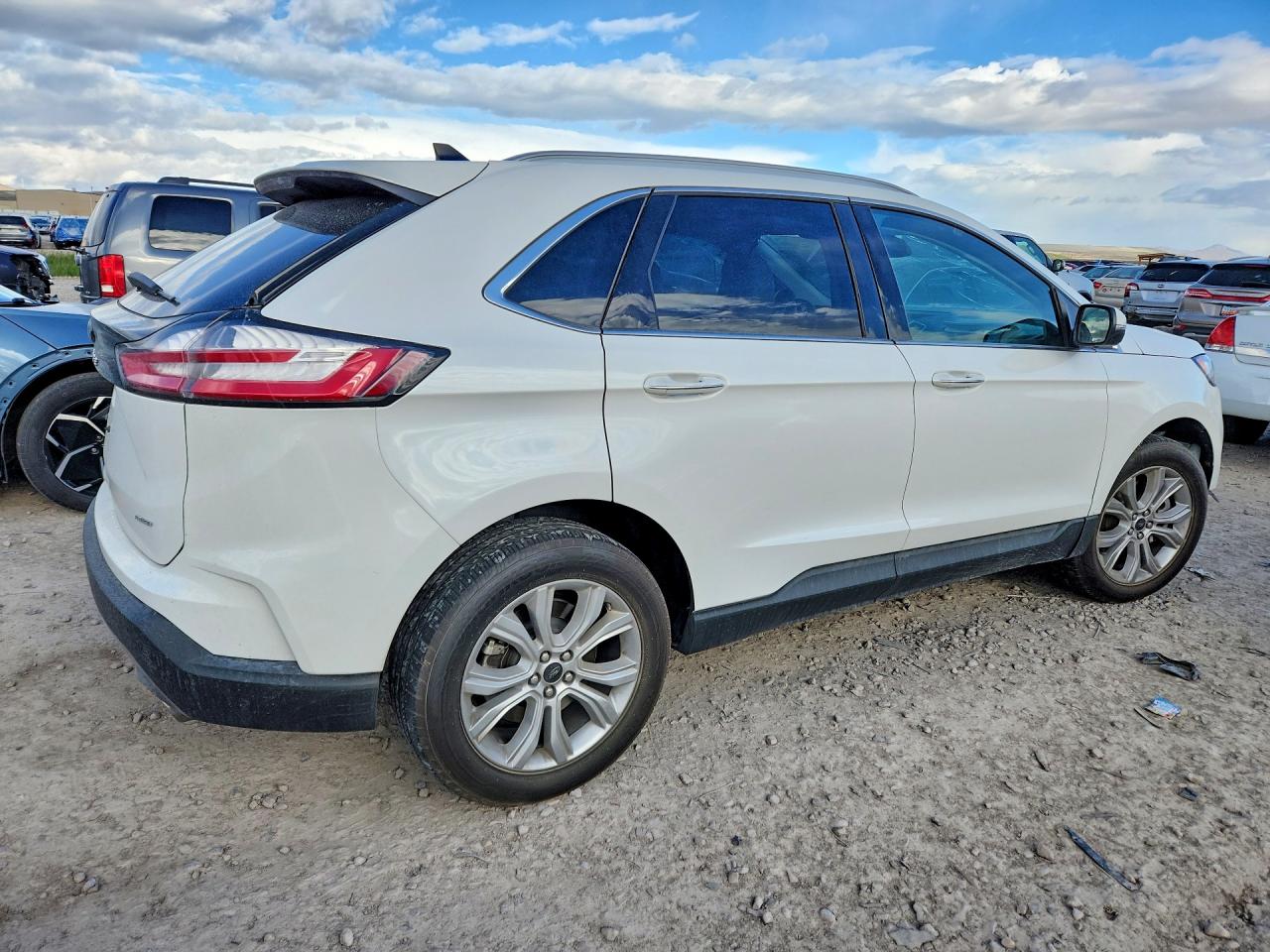 2024 FORD EDGE TITANIUM photo 7