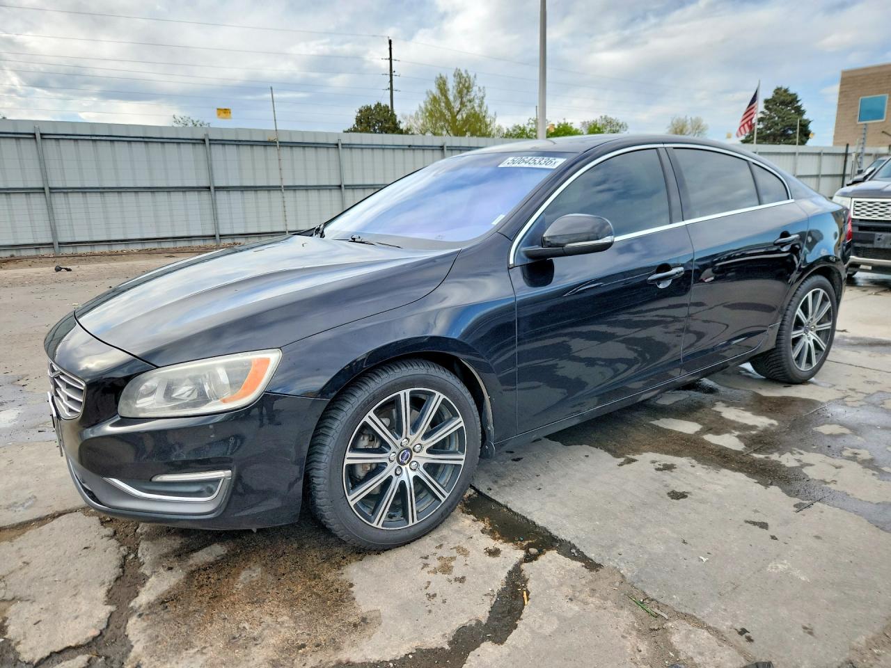 2017 VOLVO S60