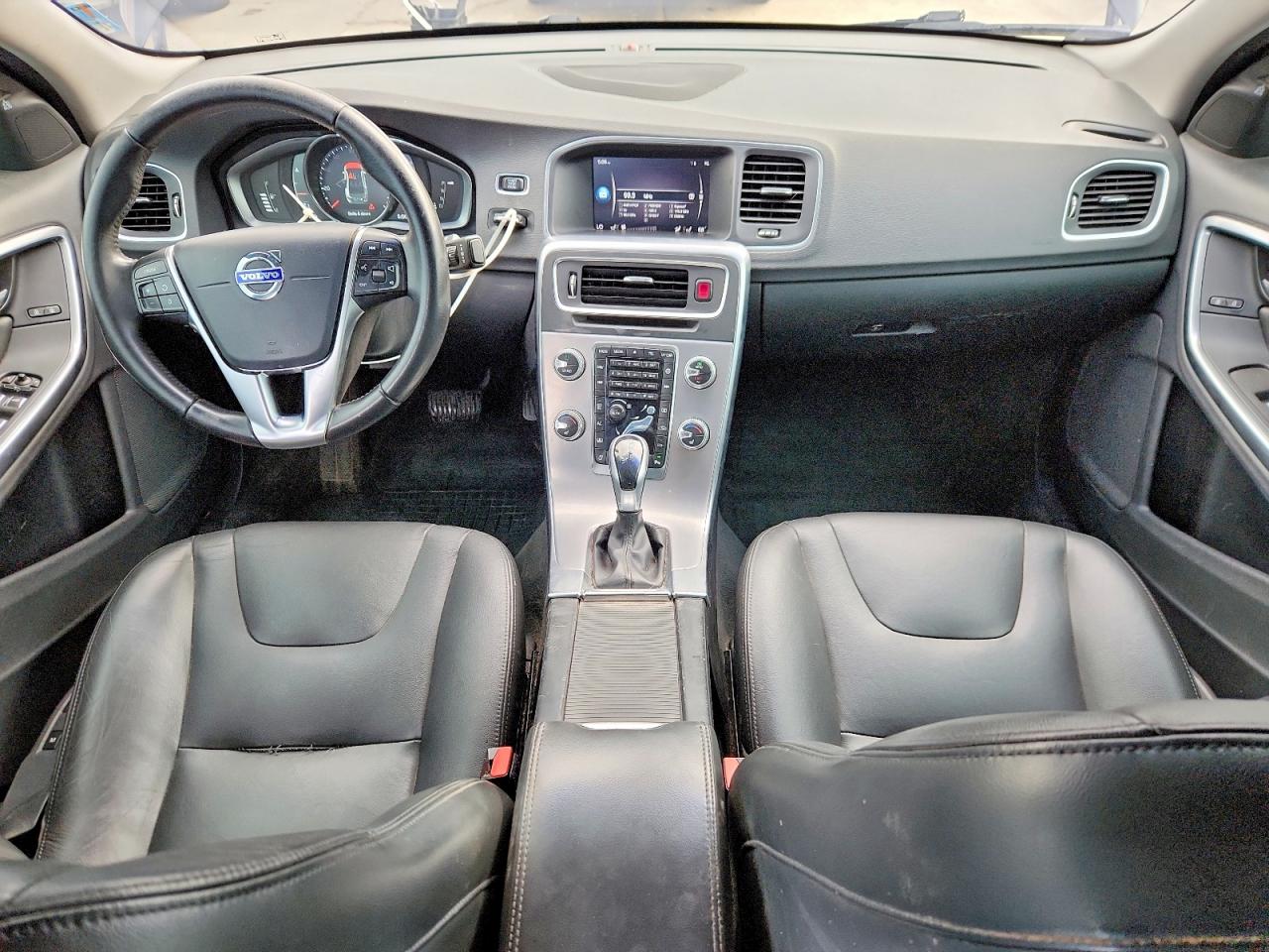 2017 VOLVO S60 PREMIER photo 8