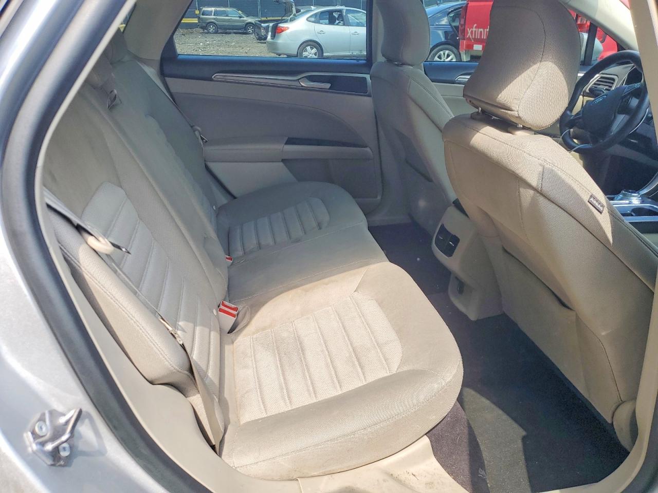 2019 FORD FUSION SE photo 19