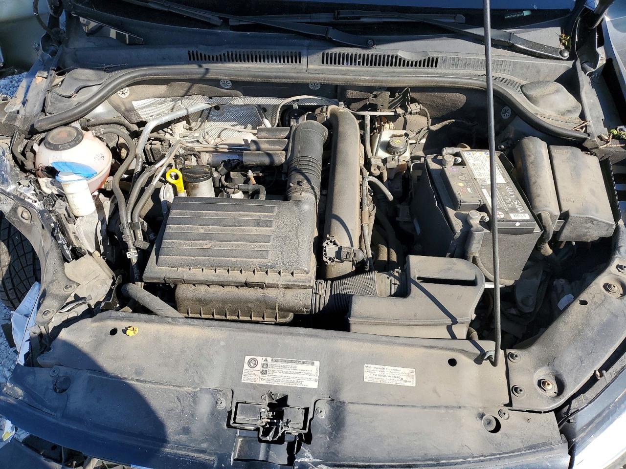 2018 VOLKSWAGEN JETTA SE photo 31