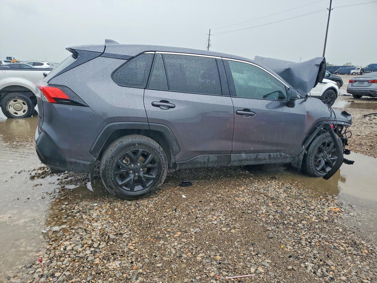 2025 TOYOTA RAV4 LE photo 5