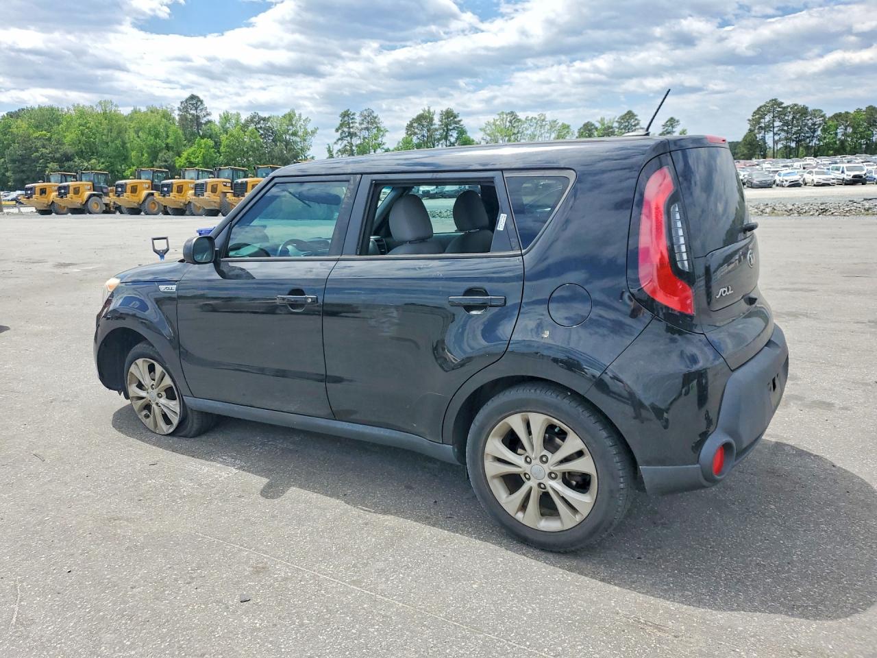 2015 KIA SOUL + photo 2