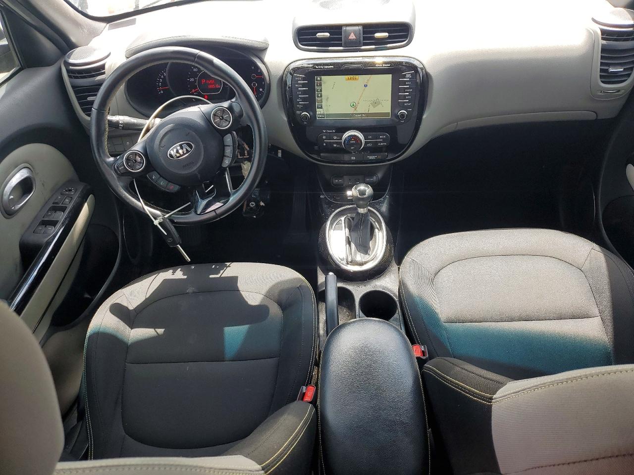 2015 KIA SOUL + photo 8