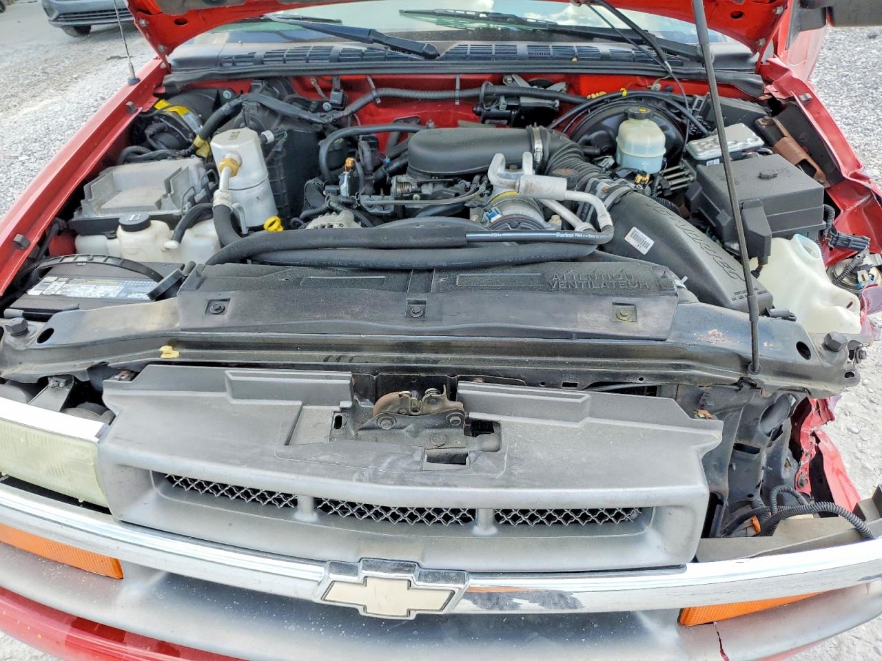 2001 CHEVROLET S TRUCK S10 photo 21