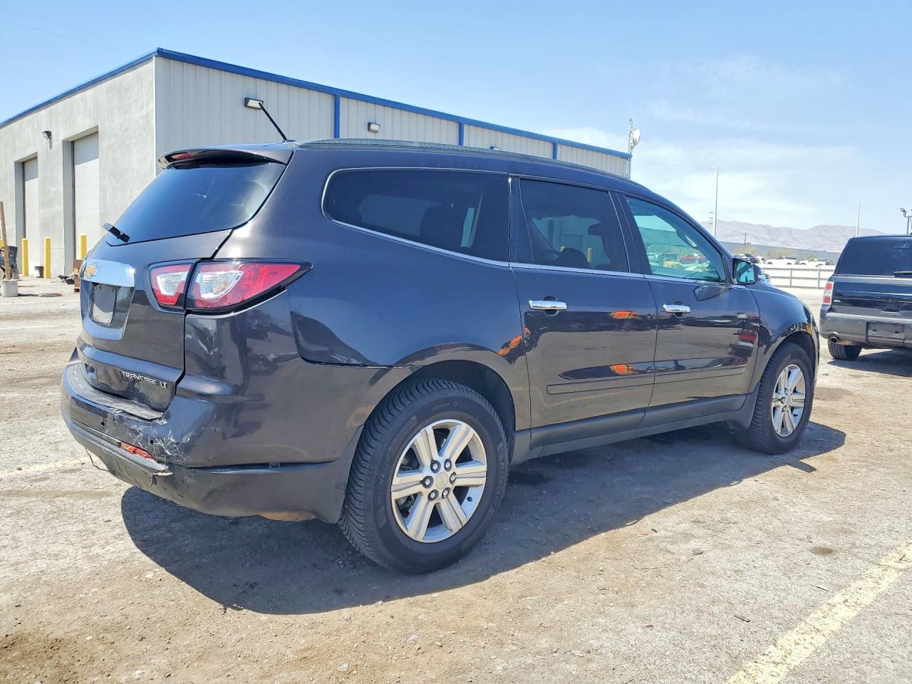2014 CHEVROLET TRAVERSE LT photo 7