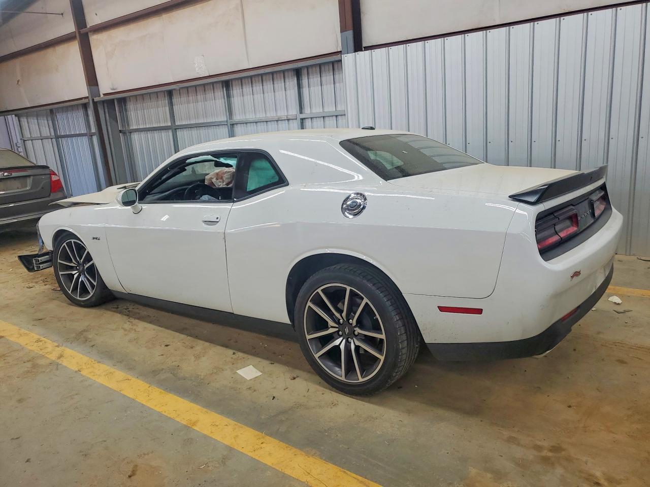 2023 DODGE CHALLENGER R photo 3