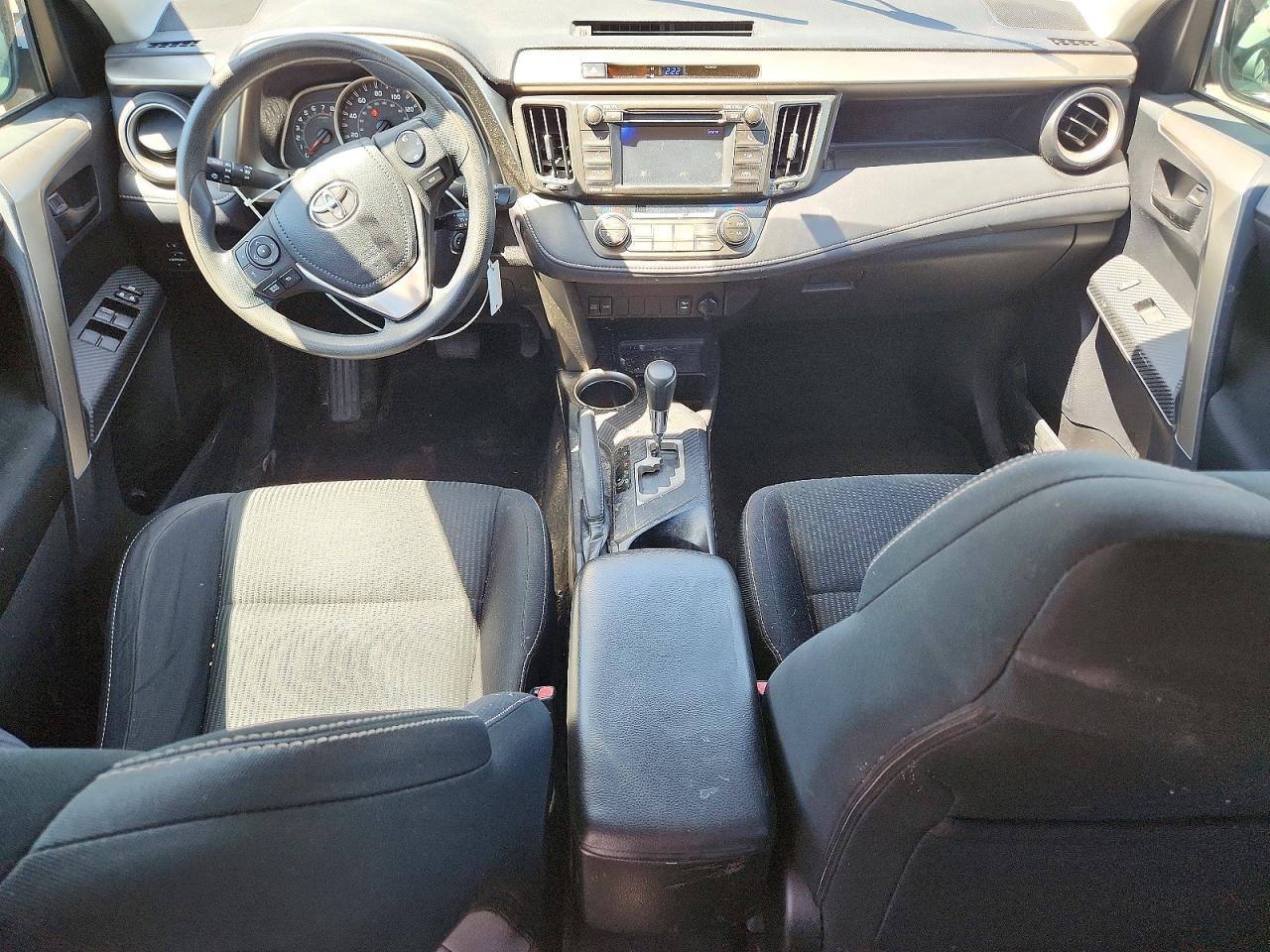 2013 TOYOTA RAV4 XLE photo 15