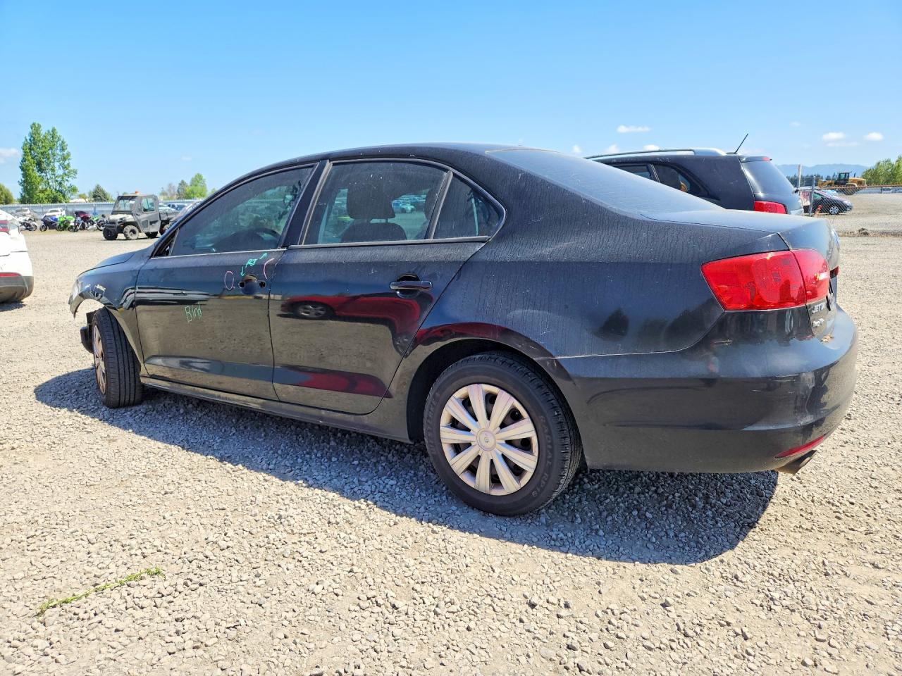 2013 VOLKSWAGEN JETTA BASE photo 4