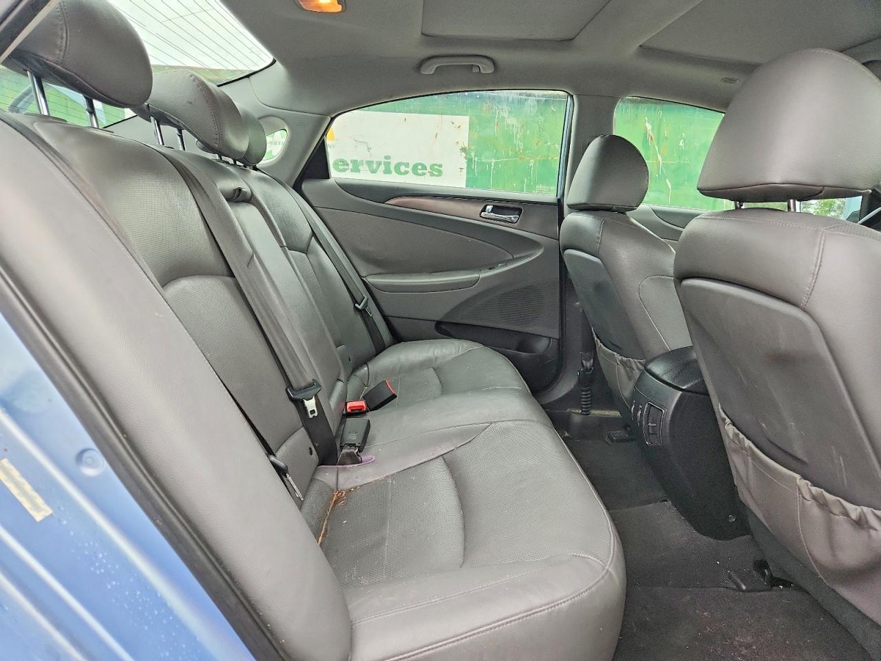2012 HYUNDAI SONATA photo 28