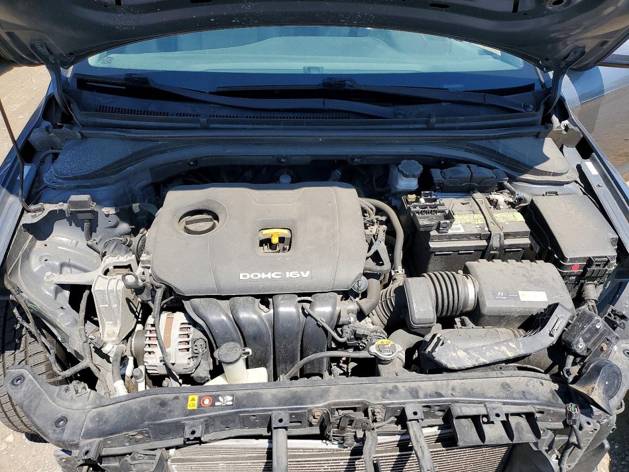 2017 HYUNDAI ELANTRA SE photo 11