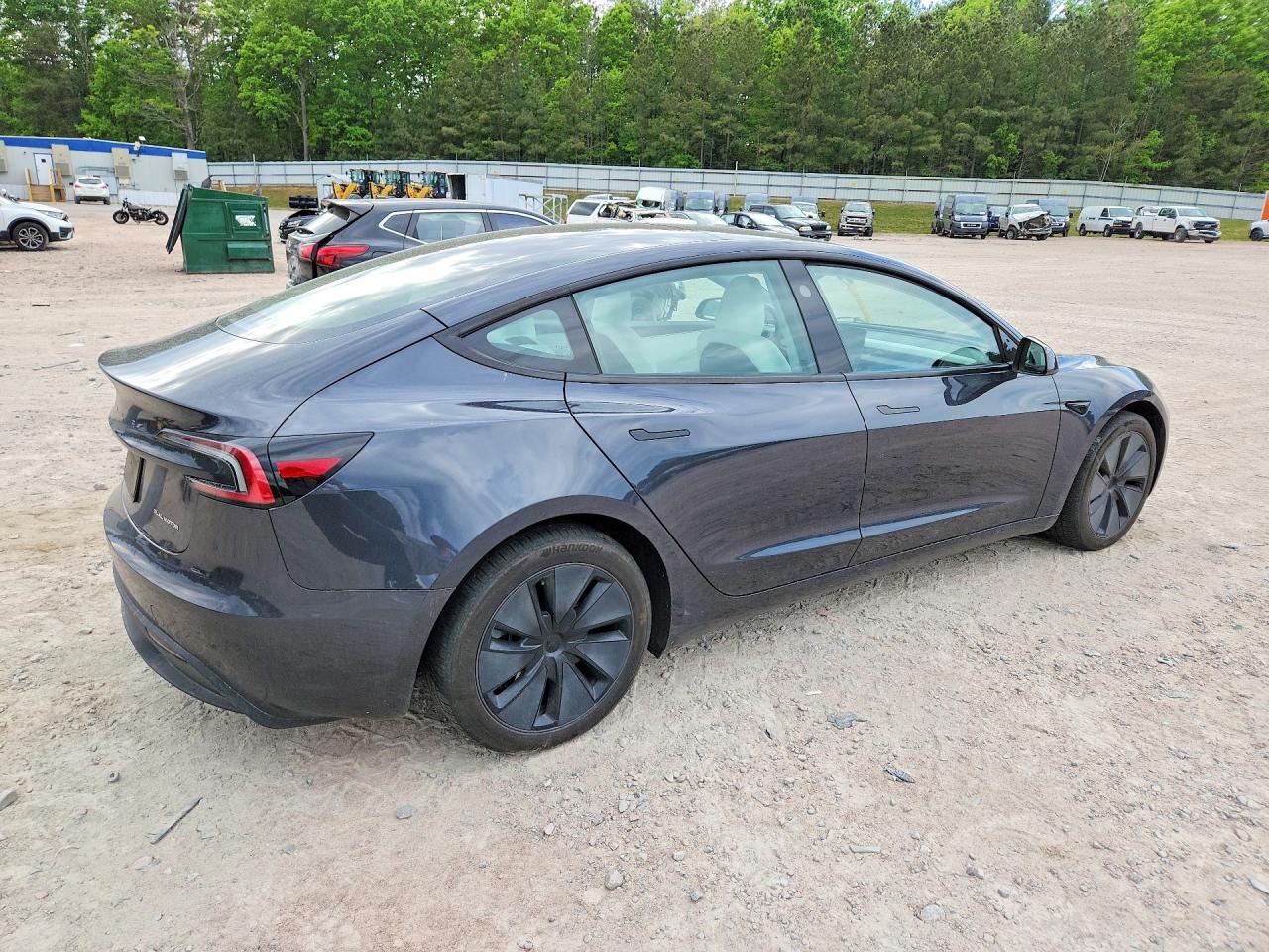 2024 TESLA MODEL 3 photo 5