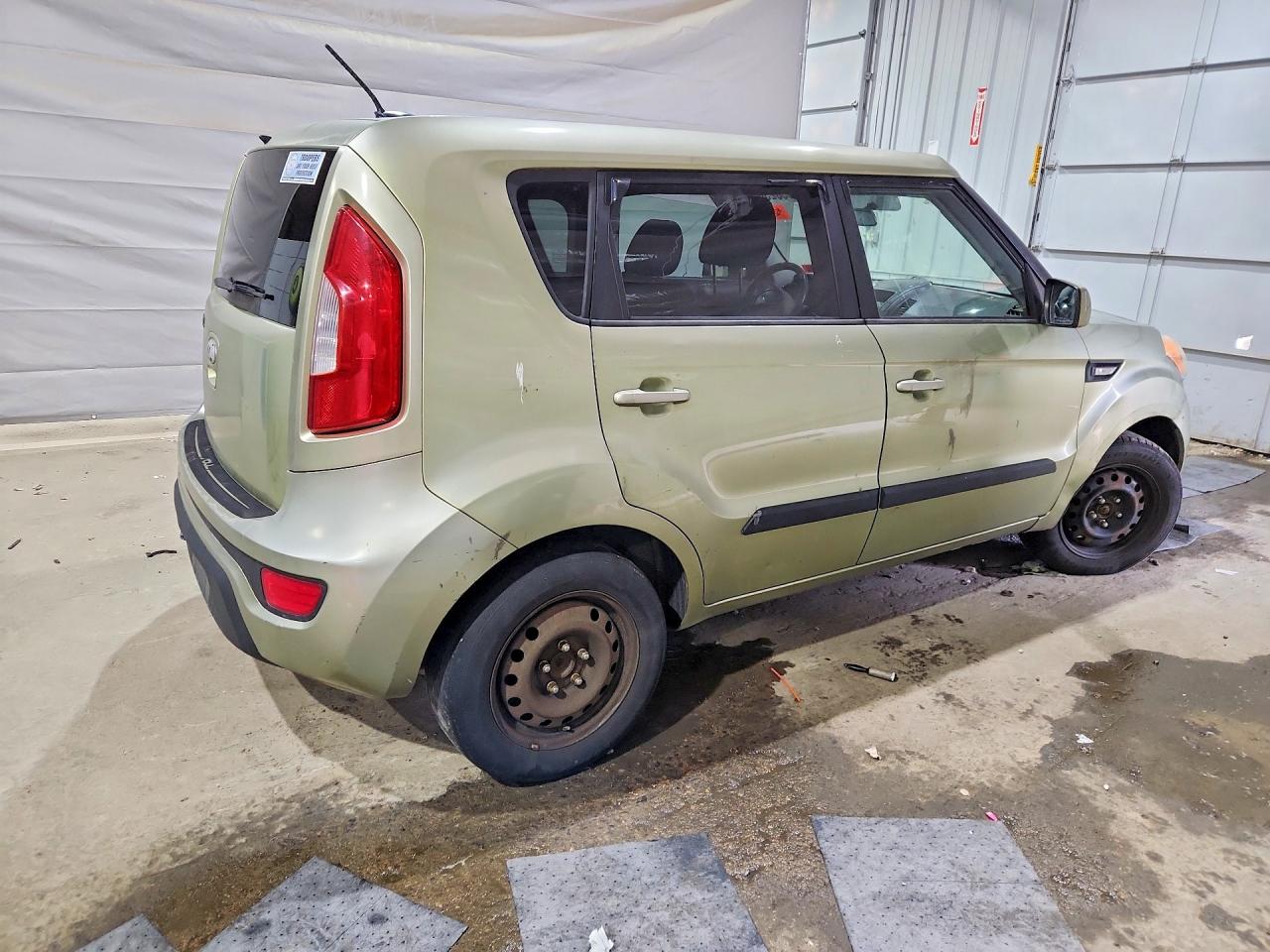 2013 KIA SOUL BASE photo 5
