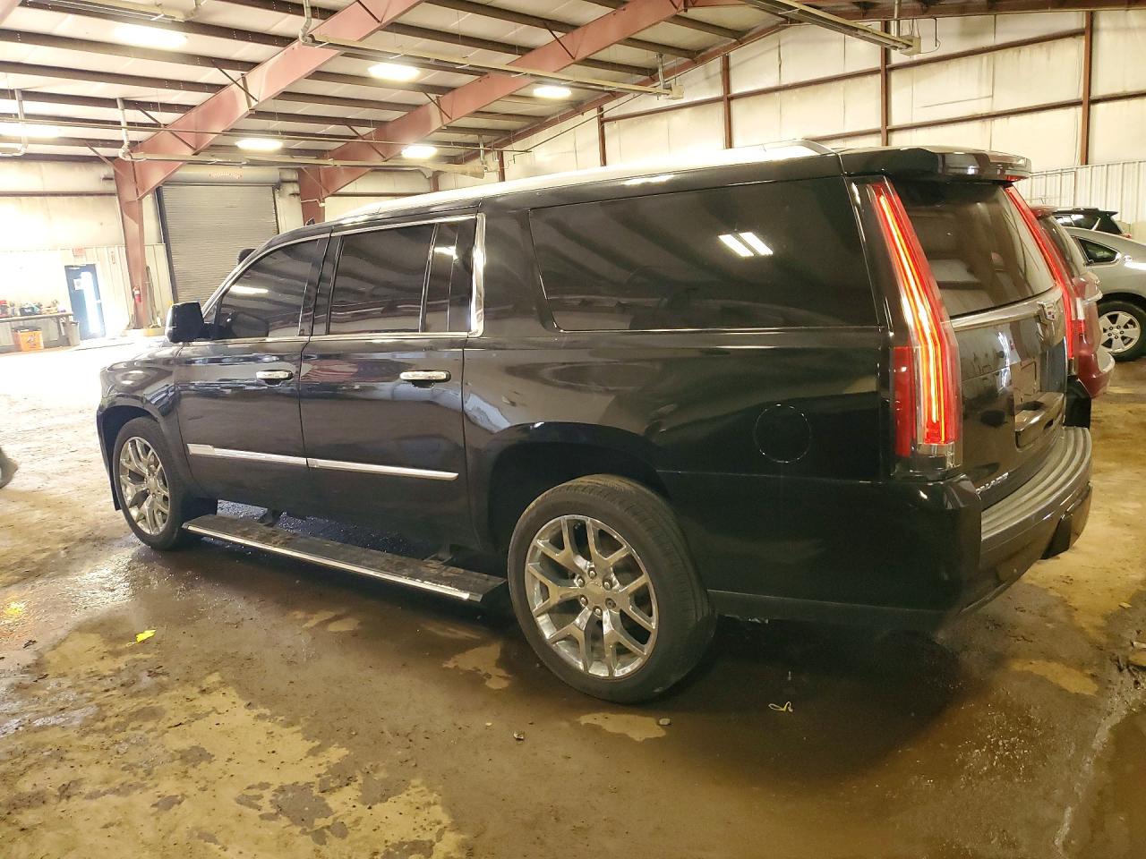 2016 CADILLAC ESCALADE ESV PLATINUM photo 4