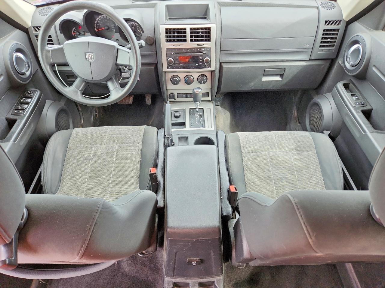 2008 DODGE NITRO SXT photo 22