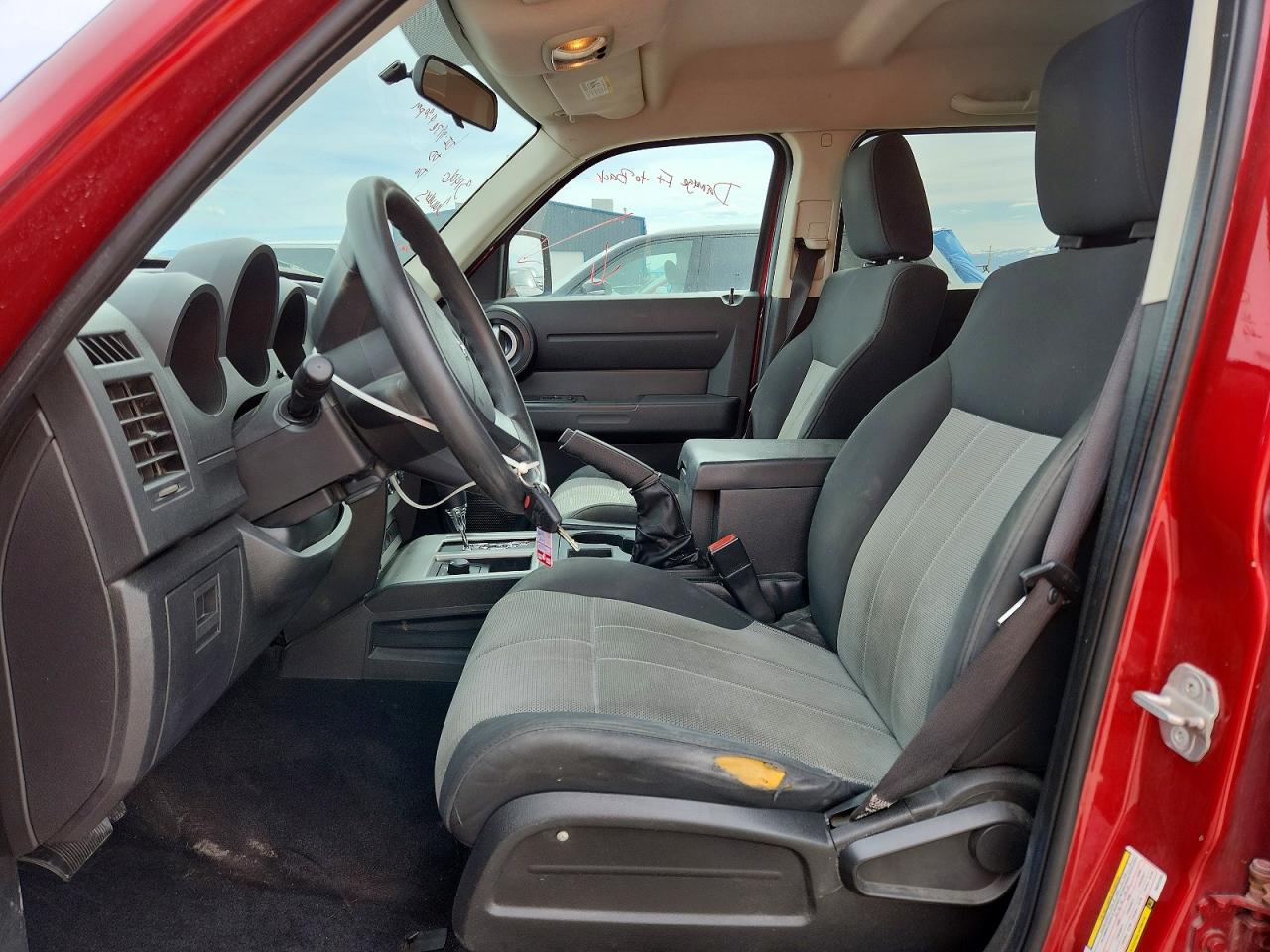 2008 DODGE NITRO SXT photo 19
