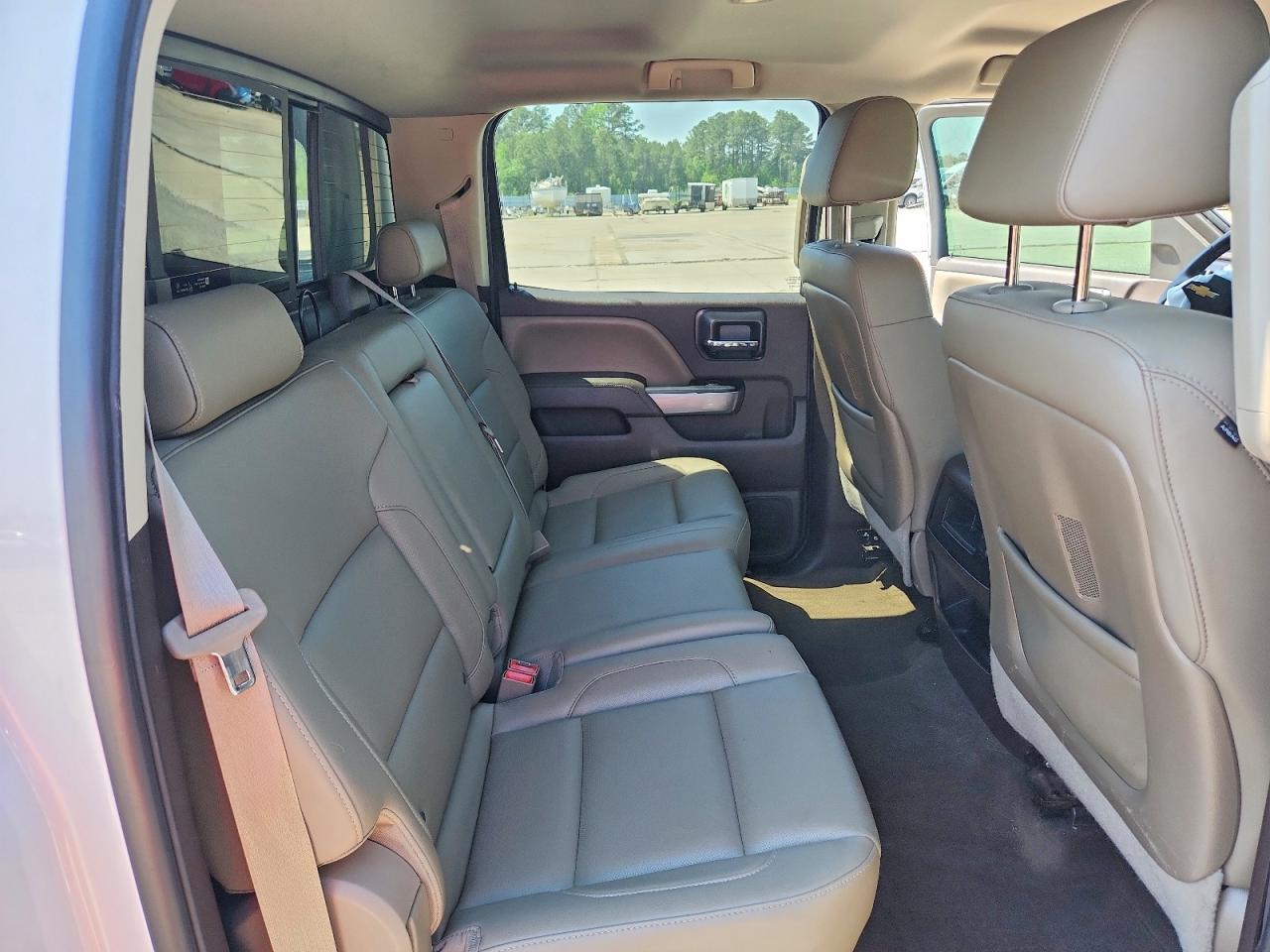 2015 CHEVROLET SILVERADO K2500 HEAVY DUTY LTZ photo 28