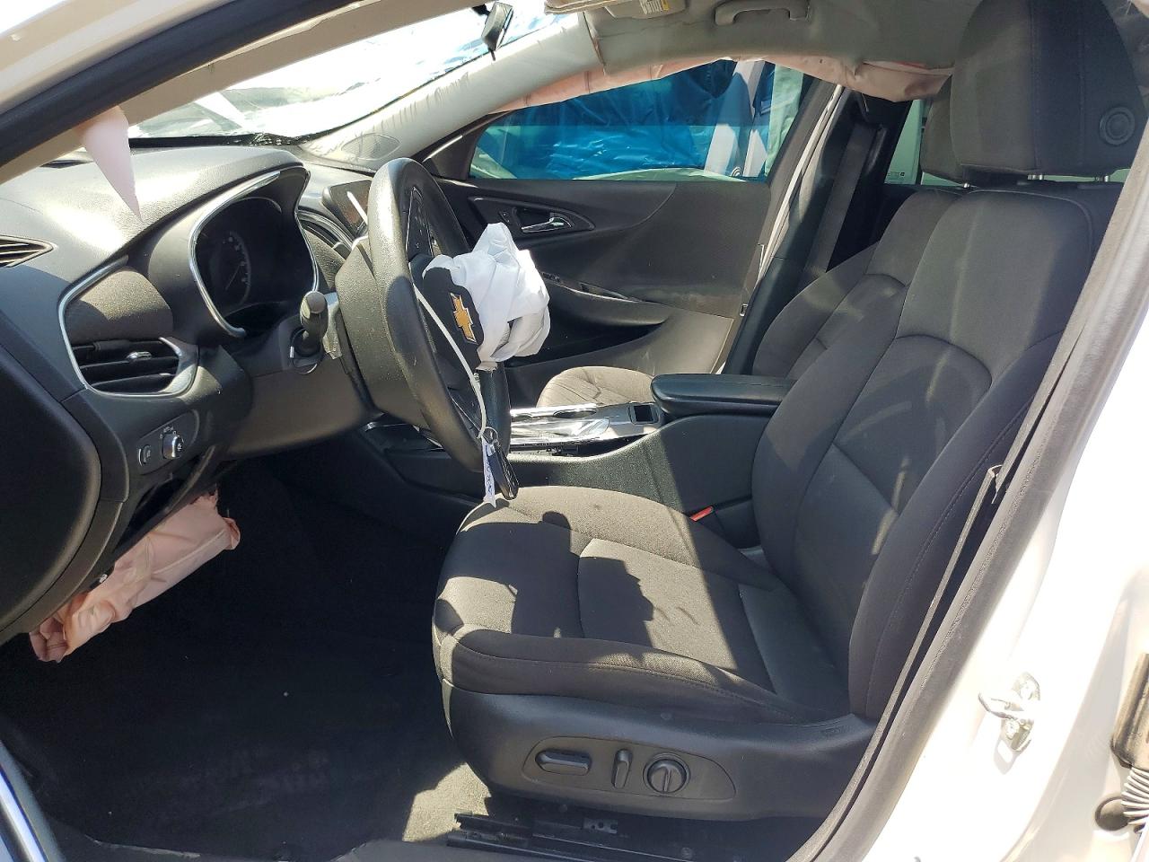 2020 CHEVROLET MALIBU LT photo 13