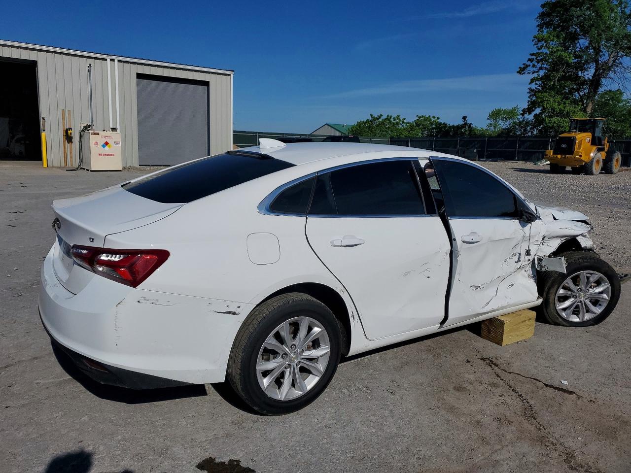 2020 CHEVROLET MALIBU LT photo 5